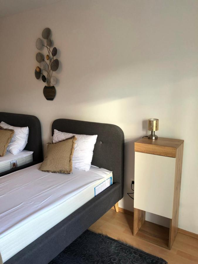 Maximo Apartments - Free Parking มาริบอร์ ภายนอก รูปภาพ