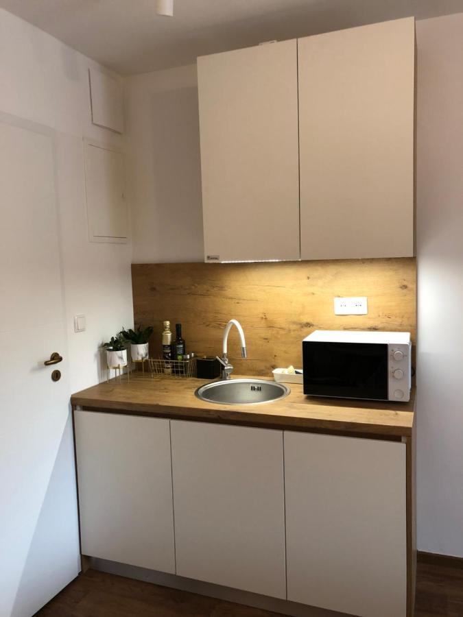 Maximo Apartments - Free Parking มาริบอร์ ภายนอก รูปภาพ